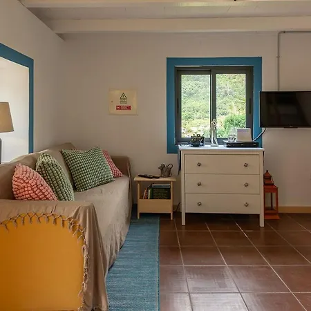 샬레 The Yellow Nature House Madeira Island *