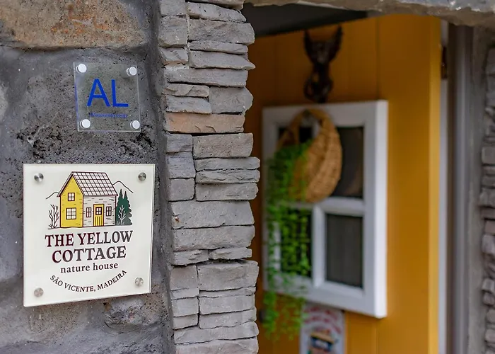 The Yellow Nature House Madeira Island Domek alpejski